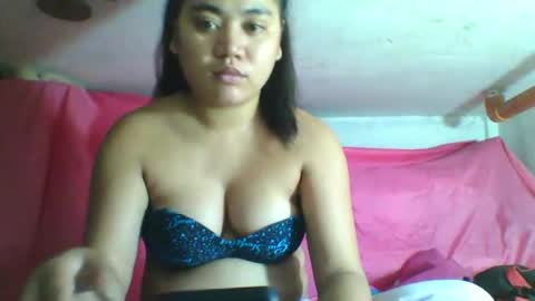 eatallucanpussypinay online show from 15, 10, 2025