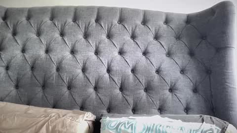 Nadia Ferreira  online show from 7, 10, 2025