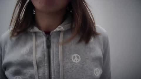 Nadia Ferreira  online show from 11, 2, 2026