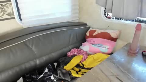 hi.. im baybee more spicyness ---  online show from 26, 12, 2024