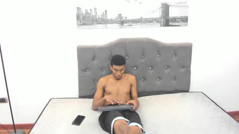 ebons_sexy online show from 8, 12, 2024