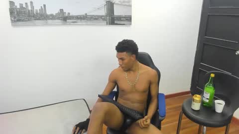 ebons_sexy online show from 25, 12, 2024