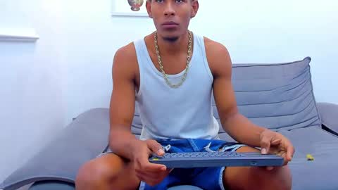 ebons_sexy online show from 6, 1, 2025