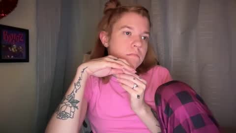 Snapshot of ebony8ivory chatting on 1, 3, 2025 americnbarbie online show from 1, 3, 2025