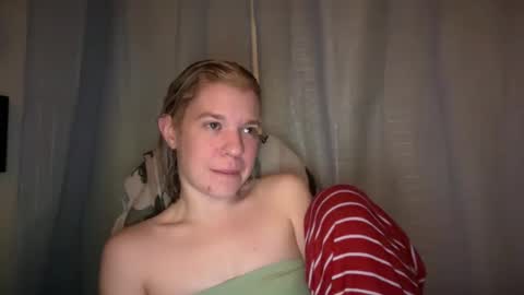Snapshot of ebony8ivory chatting on 2, 3, 2025 americnbarbie online show from 2, 3, 2025