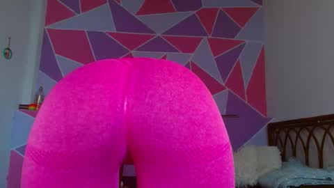 Snapshot of ebony_alika chatting on 9, 1, 2025 Alika Ashanti online show from 9, 1, 2025