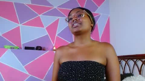 Snapshot of ebony_alika chatting on 26, 2, 2025 Alika Ashanti online show from 26, 2, 2025