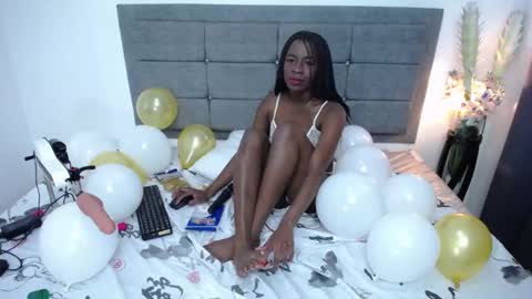Snapshot of ebony_baby1 chatting on 30, 10, 2025 Baby online show from 30, 10, 2025