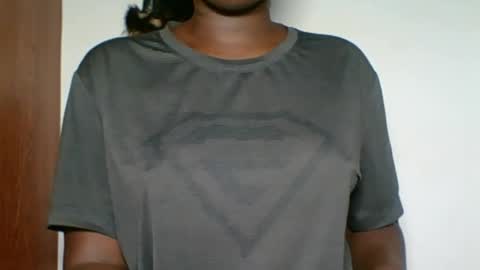 Snapshot of ebony_choco2 chatting on 1, 2, 2026 ebony choco2 online show from 1, 2, 2026