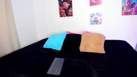 Snapshot of ebony_cute9 chatting on 19, 11, 2025 ebony_cute9 online show from 19, 11, 2025