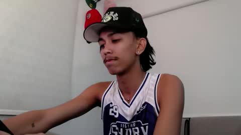 Snapshot of ebony_fuckboy chatting on 5, 1, 2026 ebony_fuckboy online show from 5, 1, 2026