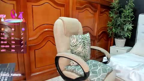 ebony_katterin online show from 28, 11, 2025