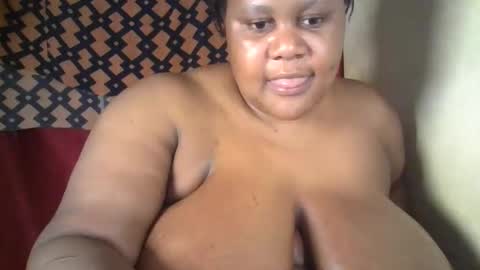 ebony_magixs online show from 2, 12, 2025