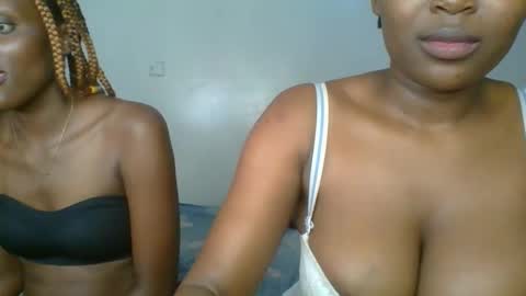ebony_meeky online show from 13, 9, 2025