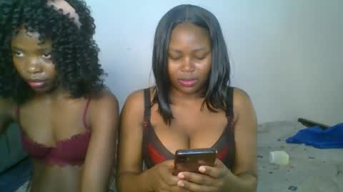 ebony_meeky online show from 19, 10, 2025