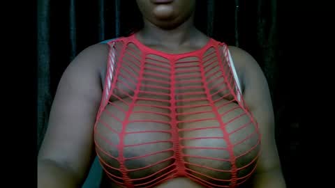 Snapshot of ebony_plumx12 chatting on 13, 10, 2025 Prisy online show from 13, 10, 2025