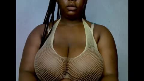 Snapshot of ebony_plumx12 chatting on 26, 10, 2025 Prisy online show from 26, 10, 2025