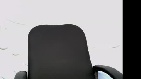 Snapshot of ebony_plumx12 chatting on 5, 12, 2025 Prisy online show from 5, 12, 2025