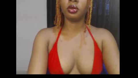 Snapshot of ebony_queenx chatting on 17, 7, 2026 Queen online show from 17, 7, 2026