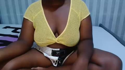 Snapshot of ebony_sabrina chatting on 15, 2, 2025 Sabrina online show from 15, 2, 2025