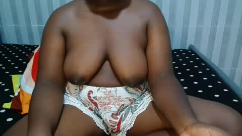 Snapshot of ebony_sabrina chatting on 26, 2, 2025 Sabrina online show from 26, 2, 2025