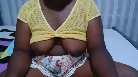 Snapshot of ebony_sabrina chatting on 10, 3, 2025 Sabrina online show from 10, 3, 2025