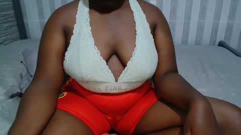 Snapshot of ebony_sabrina chatting on 26, 9, 2025 Sabrina online show from 26, 9, 2025
