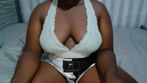 Snapshot of ebony_sabrina chatting on 27, 9, 2025 Sabrina online show from 27, 9, 2025