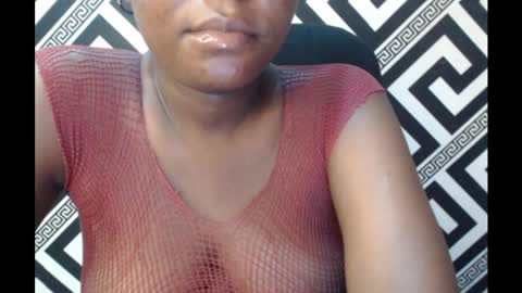 Snapshot of ebony_sexy_queen chatting on 3, 3, 2025 Racheal online show from 3, 3, 2025