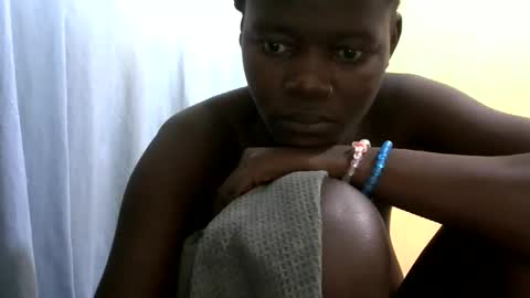 Snapshot of ebonybloom01 chatting on 30, 10, 2025 ebonybloom01 online show from 30, 10, 2025