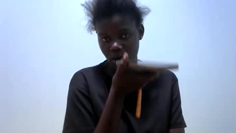 Snapshot of ebonybloom01 chatting on 9, 11, 2025 ebonybloom01 online show from 9, 11, 2025