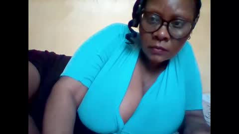 MAMITO online show from 10, 5, 2026