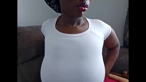 Ebony Melanie online show from 4, 11, 2025