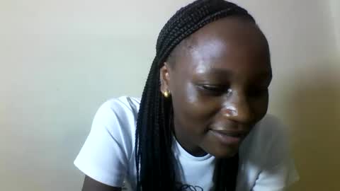 Snapshot of ebonycutegal4 chatting on 10, 9, 2025 MELLEN online show from 10, 9, 2025