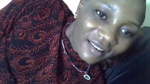 Snapshot of ebonycutegal4 chatting on 17, 10, 2025 MELLEN online show from 17, 10, 2025