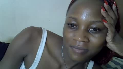 Snapshot of ebonycutegal4 chatting on 25, 10, 2025 MELLEN online show from 25, 10, 2025