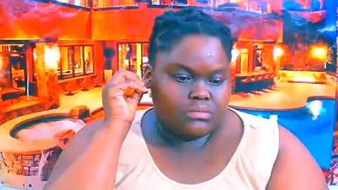 Snapshot of ebonyhotbuns4u2luv chatting on 8, 7, 2026 ebonyhotbuns4u2luv online show from 8, 7, 2026