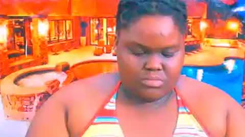 Snapshot of ebonyhotbuns4u2luv chatting on 9, 7, 2026 ebonyhotbuns4u2luv online show from 9, 7, 2026