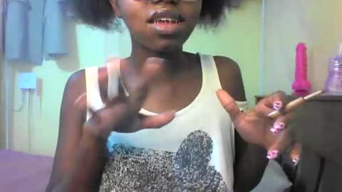 Ebonymuse2 online show from 15, 5, 2026