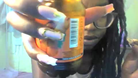 Ebonymuse2 online show from 5, 6, 2026