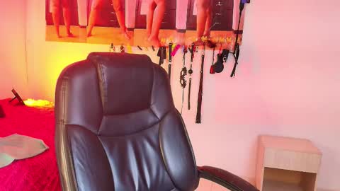 Carmen online show from 5, 12, 2025