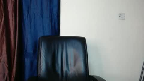Snapshot of ebonypussy_xx chatting on 1, 10, 2025 ebonypussy_xx online show from 1, 10, 2025
