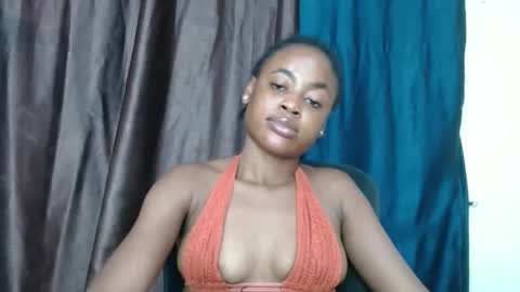 Snapshot of ebonypussy_xx chatting on 11, 10, 2025 ebonypussy_xx online show from 11, 10, 2025