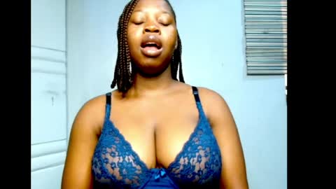 Snapshot of ebonyx_dripqueen chatting on 7, 6, 2026 Loveth online show from 7, 6, 2026