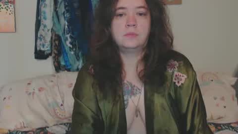 Snapshot of echosol17 chatting on 22, 9, 2025 Weird Echo online show from 22, 9, 2025