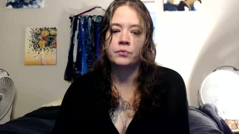 Snapshot of echosol17 chatting on 5, 10, 2025 Weird Echo online show from 5, 10, 2025