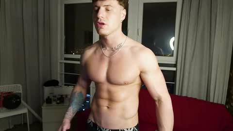 Snapshot of ed_hooligan chatting on 16, 12, 2025 ed_hooligan online show from 16, 12, 2025