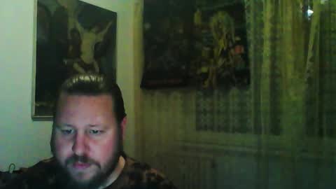 Snapshot of eda666 chatting on 19, 11, 2025 Edward online show from 19, 11, 2025