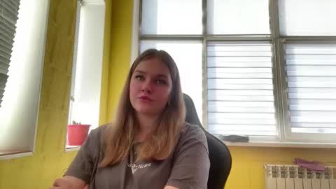 Mia online show from 27, 2, 2026