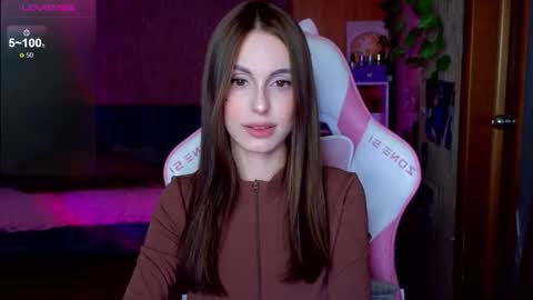 Snapshot of edelinemaher chatting on 25, 2, 2026 Edeline online show from 25, 2, 2026